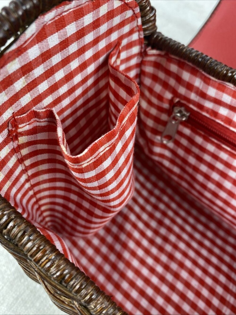 VTG Leather & Wicker Rattan Picnic Basket Purse Woven Handbag Red Check Fabric - Picture 12 of 16